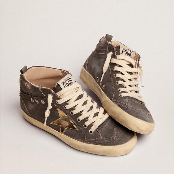 Golden Goose Shoes - Womens Golden Goose Mid Star Classic sneakers